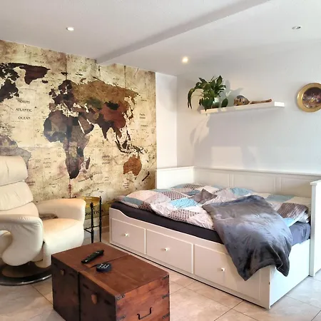 Hilde - Gemuetliche Und Moderne Bei Der Porzellanboerse